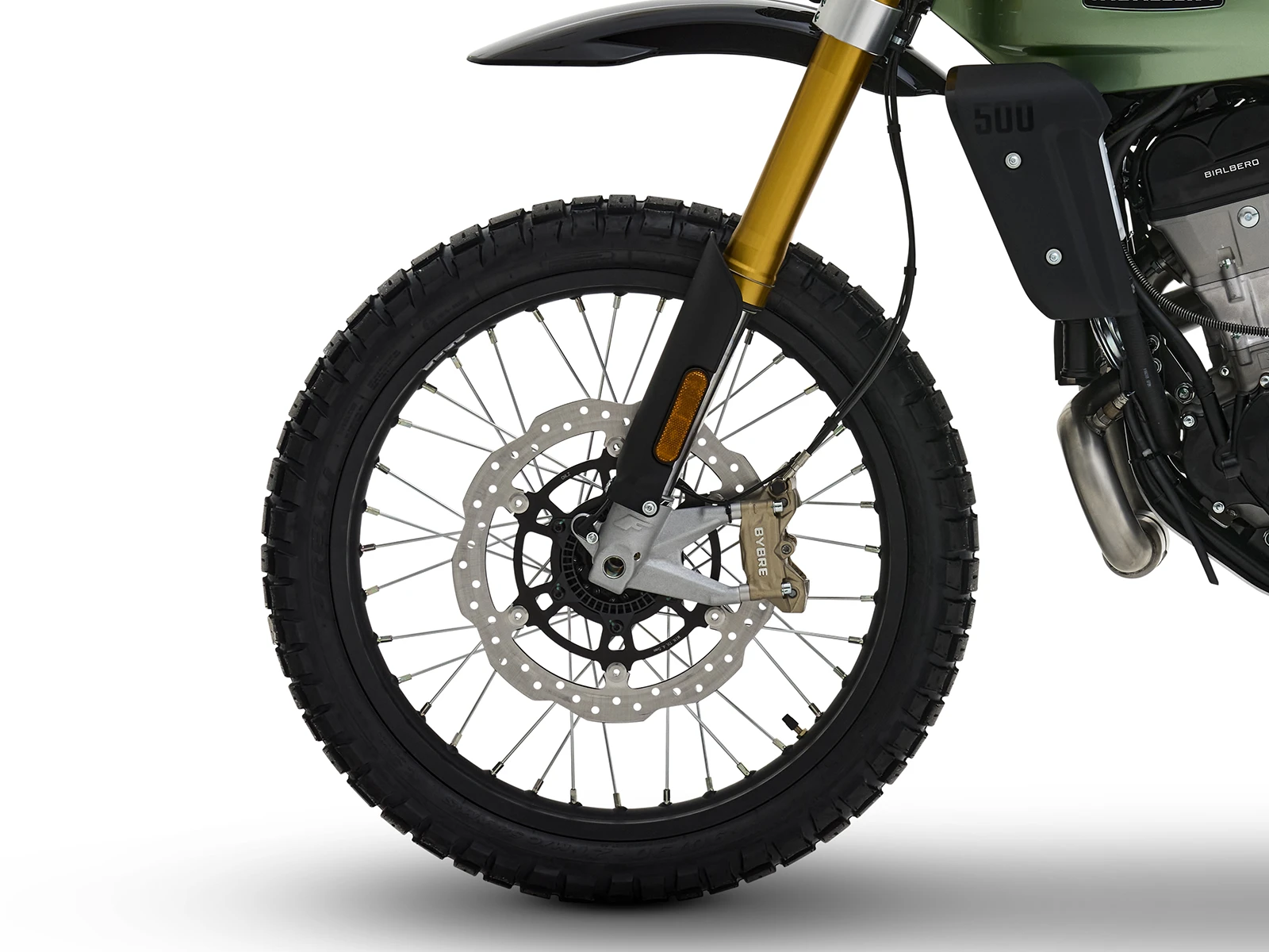 FANTIC CABALLERO Rally 500 MY25 21インチフロントホイールと前後サスペンション・ストロークを確保してオフロードの走破性を向上。 | 輸入発売元 MOTORISTS モータリスト合同会社